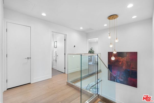 Interior, Pendant Lights, Recessed Lighting, Wood Texture Flooring