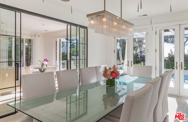 Chandelier, Dining room, Interior, Wood Texture Flooring