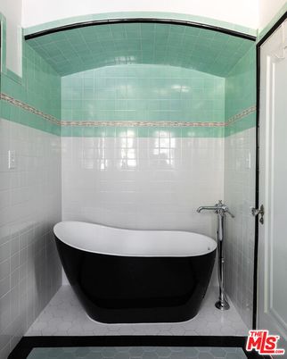 Bathroom, Free Standing Baths, Interior