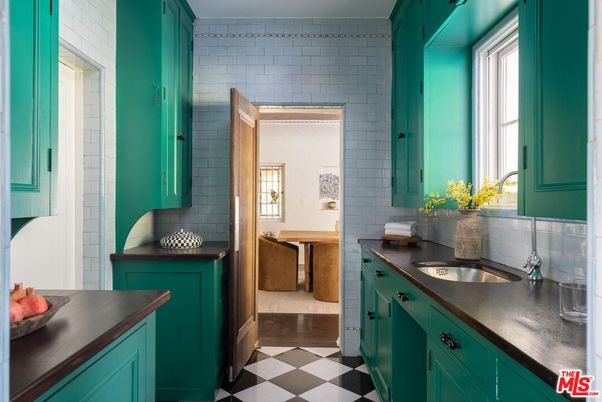 Bathroom, Interior, Stone Walls