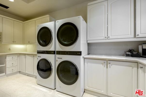 Interior, Recessed Lighting, Washer