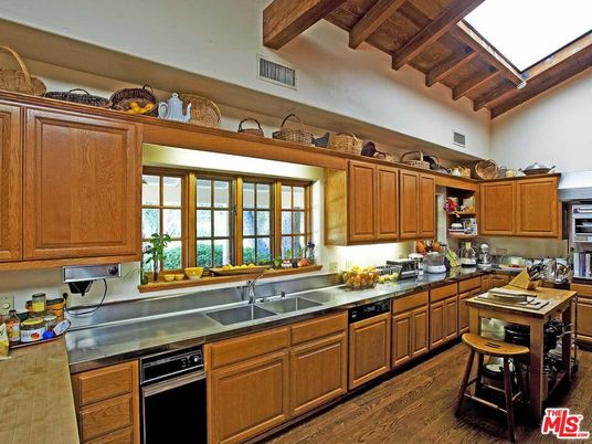 Interior, Kitchen, Stainless Steel Appliances, Wooden Beams, Wooden Ceilings, Wood Texture Flooring