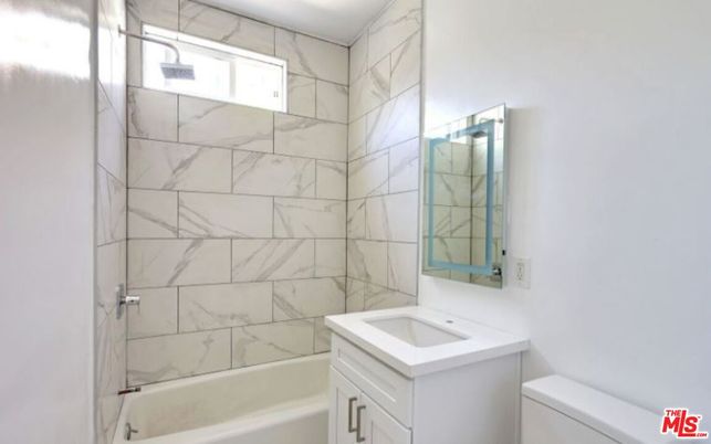 Bathroom, Interior, Marble Walls