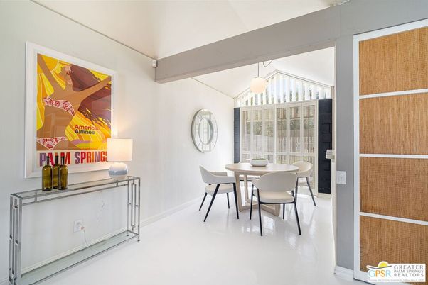 Dining room, Interior, Pendant Lights