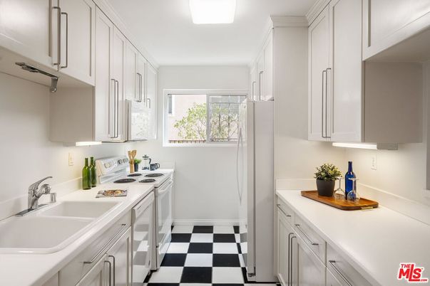 Interior, Kitchen