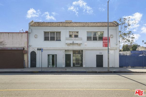 Exterior, Facade, Spanish Mediterranean