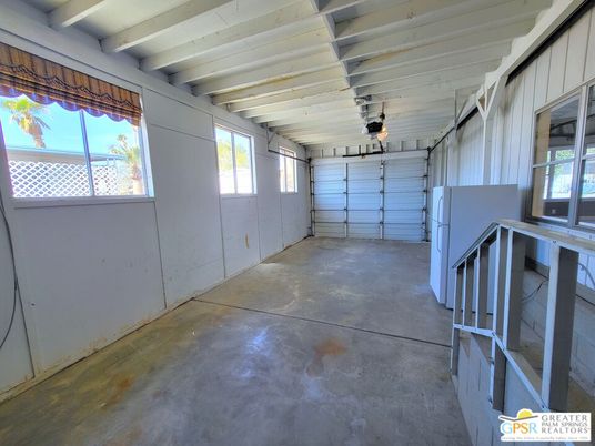 Garage, Interior