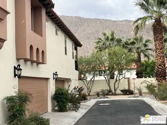 Attached, Exterior, Facade, Spanish Mediterranean