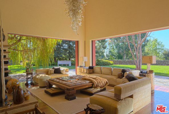 Chandelier, Interior, Living room, Wood Texture Flooring