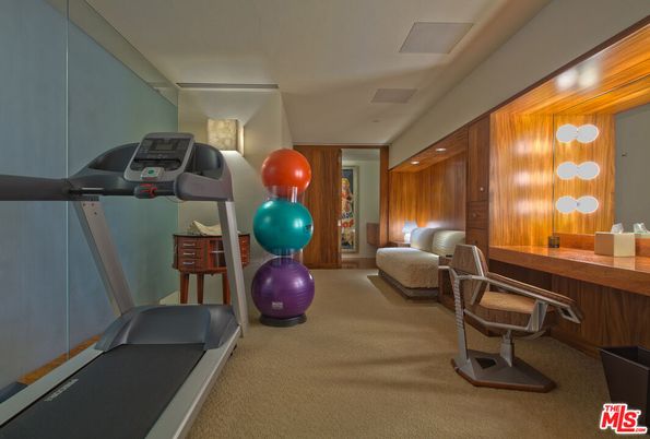 Fitness Equipment, Interior, Wooden Walls