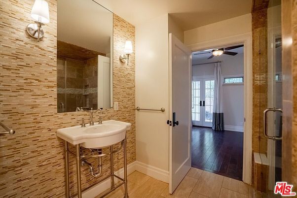 Bathroom, Interior, Wood Texture Flooring