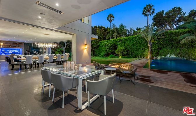 Dining room, Exterior, Recessed Lighting