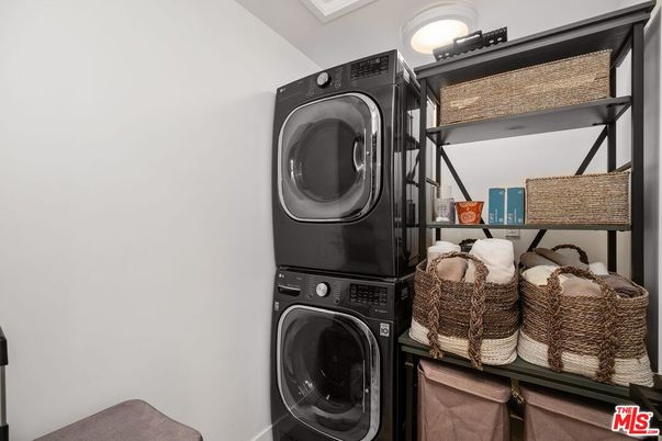 Interior, Utility Closets, Washer