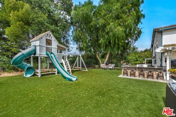 Backyard, Exterior, Playground
