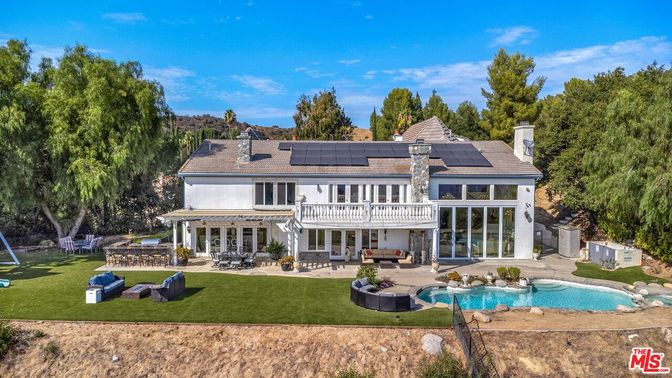 Backyard, Exterior, Pool, Solar Panels