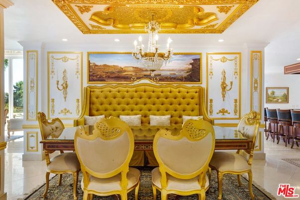 Chandelier, Dining room, Interior, Recessed Lighting