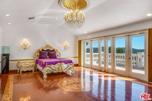 Bedroom, Chandelier, Interior, Recessed Lighting, Wood Texture Flooring