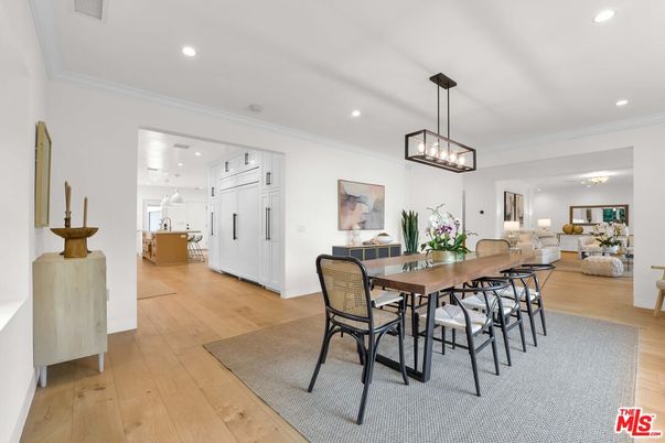 Dining room, Interior, Kitchen, Living room, Pendant Lights, Recessed Lighting, Wood Texture Flooring
