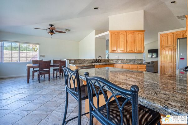 Dining room, Interior, Kitchen, Recessed Lighting