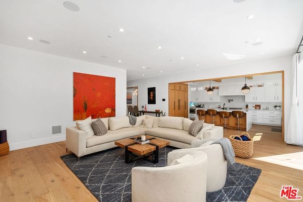 Interior, Kitchen, Living room, Pendant Lights, Recessed Lighting, Wood Texture Flooring