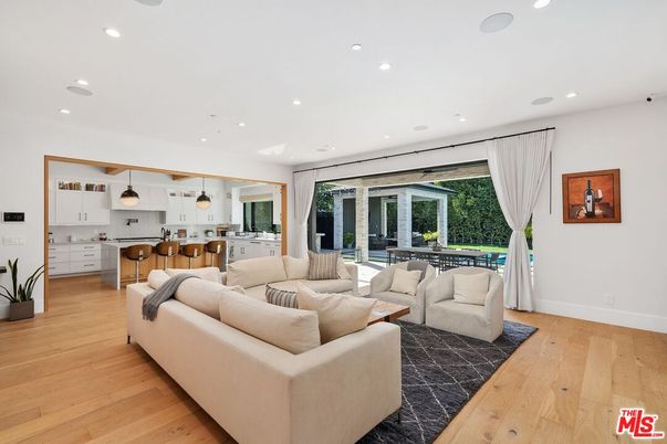 Interior, Kitchen, Living room, Pendant Lights, Recessed Lighting, Wood Texture Flooring
