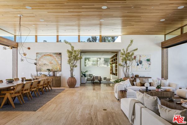 Dining room, Interior, Living room, Pendant Lights, Recessed Lighting, Wooden Ceilings, Wood Texture Flooring