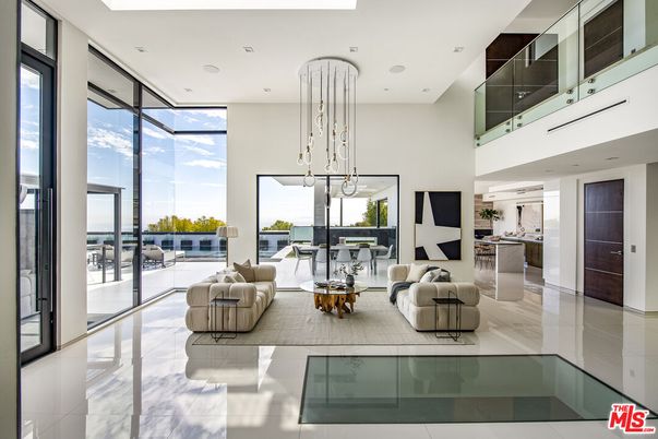 Interior, Living room, Pendant Lights, Recessed Lighting