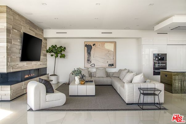 Fireplace, Interior, Living room, Recessed Lighting
