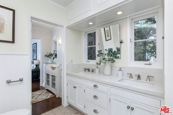 Bathroom, Dual Sink Vanities, Interior, Recessed Lighting, Wood Texture Flooring