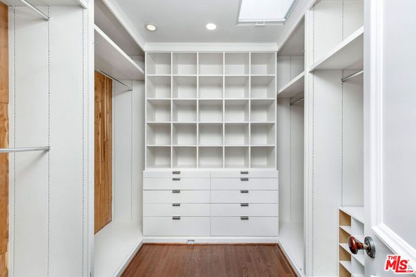 Interior, Recessed Lighting, Walk-in Closets, Wood Texture Flooring