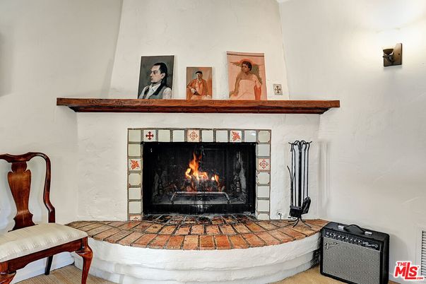 Fireplace, Interior