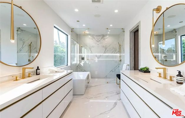 Bathroom, Dual Sink Vanities, Free Standing Baths, Glass Shower, Interior, Marble, Marble Walls, Recessed Lighting