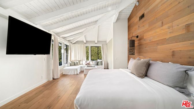 Bedroom, Interior, Wood Texture Flooring, Wooden Walls