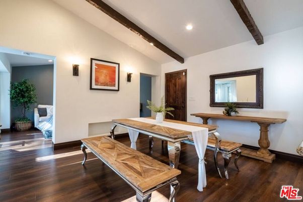 Dining room, Interior, Recessed Lighting, Wooden Beams, Wood Texture Flooring