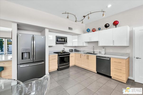 Interior, Kitchen, Recessed Lighting