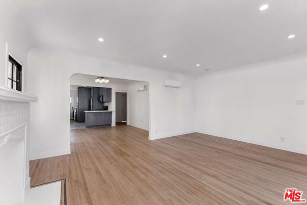 Empty room, Interior, Kitchen, Recessed Lighting, Wood Texture Flooring