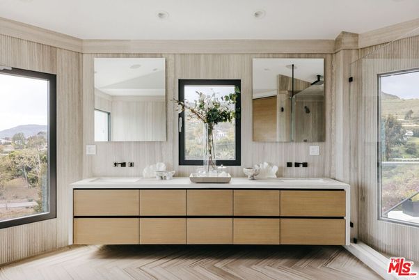 Bathroom, Dual Sink Vanities, Interior, Recessed Lighting, Wood Texture Flooring