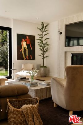 Fireplace, Interior, Living room, Recessed Lighting