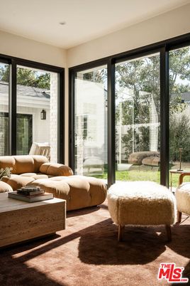 Bedroom, Interior, Living room