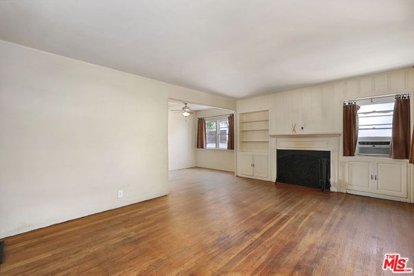 Empty room, Fireplace, Interior, Wood Texture Flooring