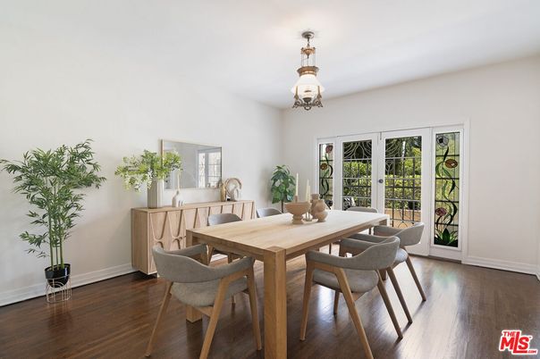 Chandelier, Dining room, Interior, Wood Texture Flooring