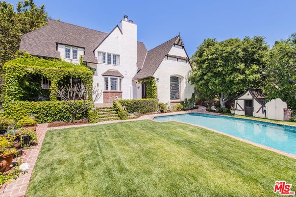 Backyard, Exterior, Facade, Pool, Tudor Revival
