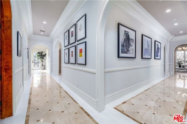 Chandelier, Interior, Recessed Lighting