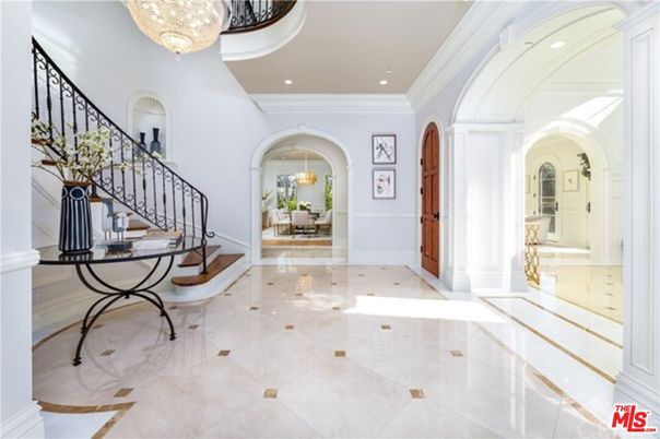Chandelier, Interior, Recessed Lighting
