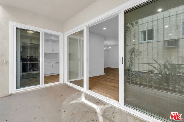Chandelier, Interior, Recessed Lighting, Wood Texture Flooring
