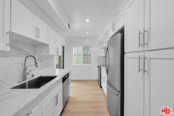 Interior, Kitchen, Marble Walls, Recessed Lighting, Wood Texture Flooring
