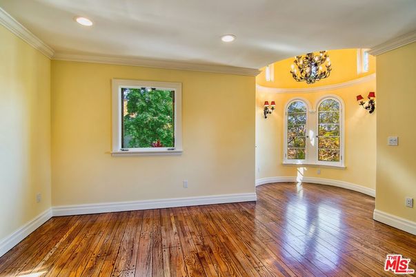Chandelier, Empty room, Interior, Recessed Lighting, Wood Texture Flooring