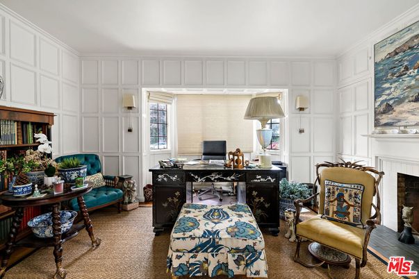 Fireplace, Home Office, Interior