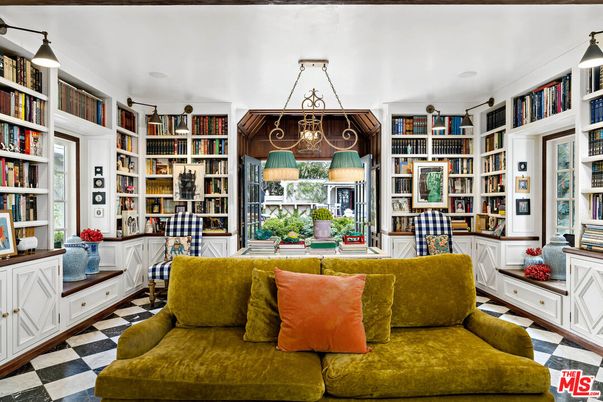 Interior, Living room