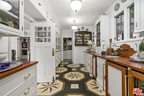 Interior, Kitchen